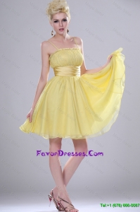 Cheap Pretty Yellow Mini Length Prom Dresses with Spaghetti Straps