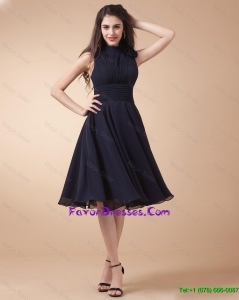 Elegant High Neck Hand Made Flowers Prom Gowns in Navy Blue