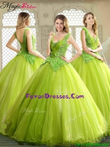 2016 Luxurious Beading and Appliques Quinceanera Dresses in Yellow Green