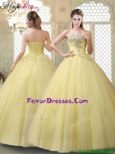 2016 Prom Dresses Gowns with Appliques and Beading for Fall
