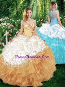 2016 Sweet Ball Gown Champagne Quinceanera Dresses with Beading