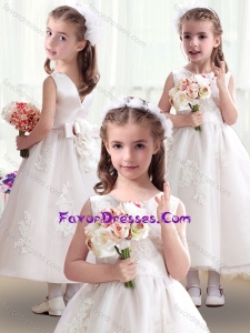 Cheap Scoop Flower Girl Dresses with Appliques and Bowknot