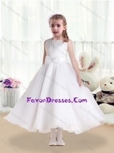 Cheap Scoop White Flower Girl Dresses with Beading and Bowknot