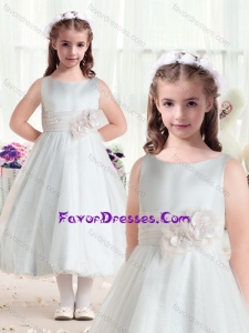 Cheap Bateau Flower Girl Dresses with Hand Made Flowers