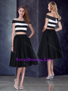 Princess Off the Shoulder Black Sweet Prom Dress with Cap Sleeves