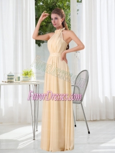 Popular Empire Halter Ruching Bridesmaid Dress with Hand Made Flowers