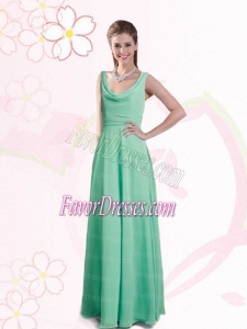 2015 Empire Ruching V Neck Bridesmaid Dress in Apple Green