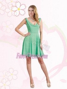 Empire Ruching 2015 Apple Green Mini Length Bridesmaid Dress with V Neck