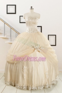 2015 Classical Appliques and Hand Made Flower Quinceanera Dresses in Champagne