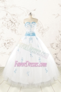 Discount Appliques and Beading White Ball Gown Quinceanera Dresses