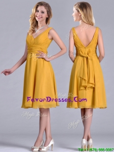 Latest Empire V Neck Ruched Gold Mother Dress in Chiffon
