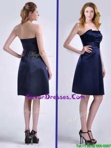 Luxurious Strapless Zipper Up Ruched Mother Dress in Navy Blue