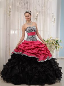 New Style Red and Black Sweetheart Quince Gowns in Zebra and Taffeta