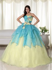 Magnificent Teal and Yellow Beaded Strapless Quinces Dresses in Organza