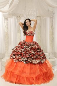 Vintage Strapless Lace-up Beaded Quince Dresses in Organza and Leopard