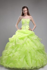 Dashing Yellow Green Strapless Beading Quinceaneras Dress in Organza