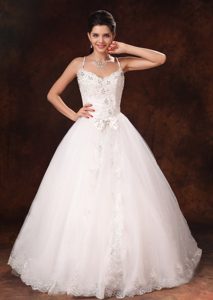 Spaghetti Straps Ball Gown Lace and Tulle Wedding Dress with Beading and Bow