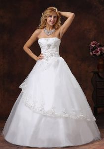 White Strapless Long Ball Gown Organza Wedding Dress with Appliques