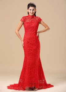 Traditional Red High-neck Short Sleeves Mermaid Lace Wedding Dress