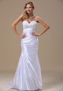 Mermaid Sweetheart Brush Ruched Taffeta Wedding Dress with Appliques on Sale