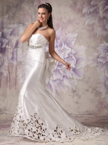 Strapless Mermaid Ruched Taffeta Beaded Wedding Dress with Flower