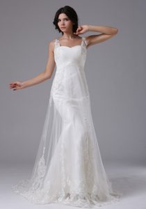 Elegant Straps Wedding Dress with Decorate