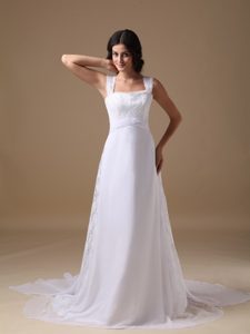 Square Long Chiffon Lace Wedding Dress with Court Train