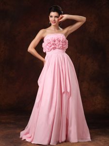 Strapless Empire Chiffon Wedding Dress in Pink with Handle-Made Flowers