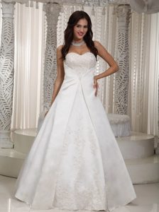 Elegant Sweetheart Long Satin and Lace Wedding Dress