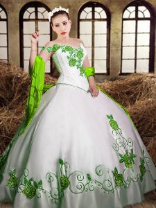 Embroidery Quinceanera Gowns White Lace Up Sleeveless Floor Length