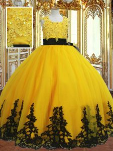 Gold Ball Gowns Scalloped Sleeveless Tulle Floor Length Zipper Lace and Appliques Little Girls Pageant Dress Wholesale