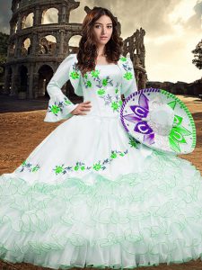 High Quality White Ball Gowns Embroidery and Ruffled Layers Quinceanera Gown Lace Up Organza Long Sleeves Floor Length