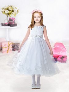 Unique White Zipper Toddler Flower Girl Dress Appliques Sleeveless Tea Length