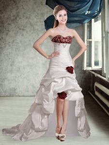 White And Red Lace Up Bridal Gown Appliques and Pick Ups and Hand Made Flower Sleeveless High Low Brush Train