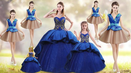 Modest Blue Ball Gowns Taffeta Sweetheart Sleeveless Beading and Appliques and Embroidery Lace Up Sweet 16 Dress Court T