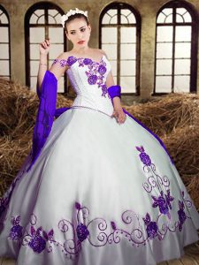 Floor Length Lace Up 15 Quinceanera Dress White for Military Ball and Sweet 16 and Quinceanera with Embroidery