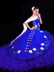 Sleeveless Embroidery Lace Up Ball Gown Prom Dress with Royal Blue Brush Train