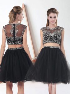 Romantic Black Organza Zipper Prom Dress Cap Sleeves Knee Length Beading