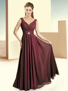 Fine Burgundy Column/Sheath Chiffon V-neck Sleeveless Beading Floor Length Zipper Bridesmaid Dress