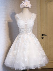 Tulle Scoop Sleeveless Lace Up Appliques Prom Gown in White