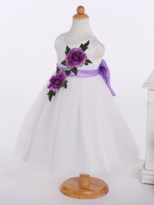 High Quality A-line Little Girls Pageant Gowns White Scoop Tulle Sleeveless Knee Length Zipper