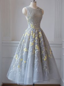 Latest Sleeveless Criss Cross Tea Length Lace Bridesmaid Dresses