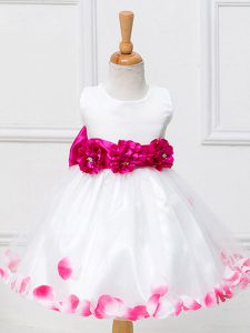 White Ball Gowns Tulle Scoop Sleeveless Appliques and Hand Made Flower Knee Length Zipper Girls Pageant Dresses