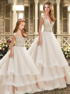 Best Selling White V-neck Neckline Appliques and Embroidery Sweet 16 Quinceanera Dress Cap Sleeves Backless