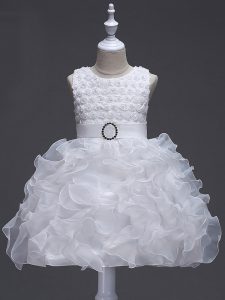 Ball Gowns Little Girls Pageant Dress White Scoop Organza Sleeveless Knee Length Lace Up