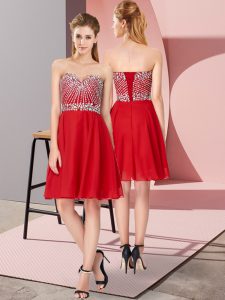 Customized Sweetheart Sleeveless Dress for Prom Knee Length Beading Red Chiffon