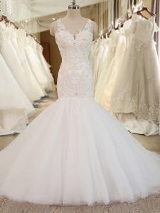 Comfortable Sleeveless Tulle Chapel Train Clasp Handle Wedding Gowns in White with Beading and Appliques