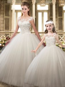 Cap Sleeves Appliques and Embroidery Clasp Handle Quince Ball Gowns with White Sweep Train