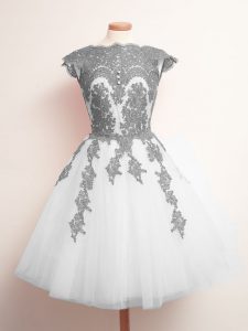 Affordable White Lace Up Scalloped Appliques Court Dresses for Sweet 16 Tulle Sleeveless