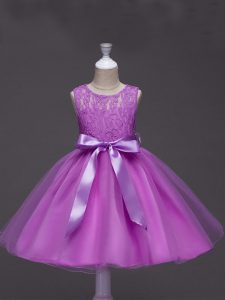 Fancy Lilac Ball Gowns Tulle Scoop Sleeveless Lace and Belt Knee Length Zipper Little Girl Pageant Gowns